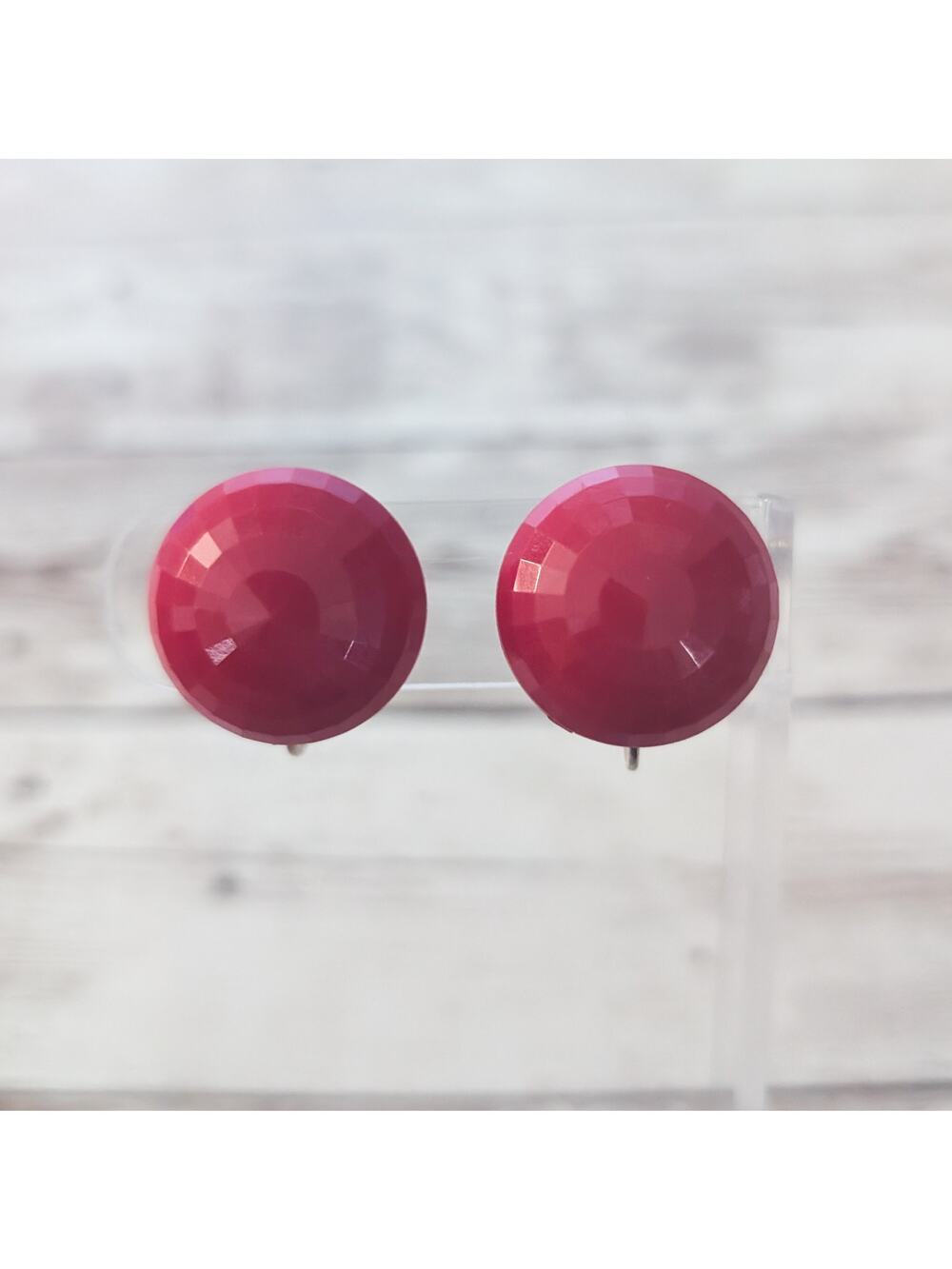 Vintage Dalshem Clip On Earrings Red Faceted Circle 7/8"